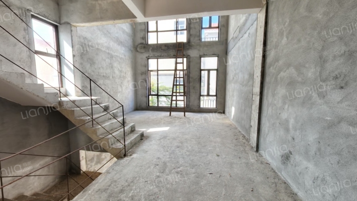 冠星十七墅二手房实景图