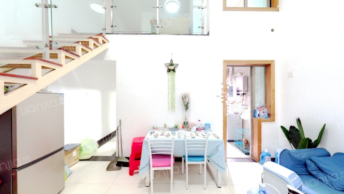 香缤时代园二手房实景图