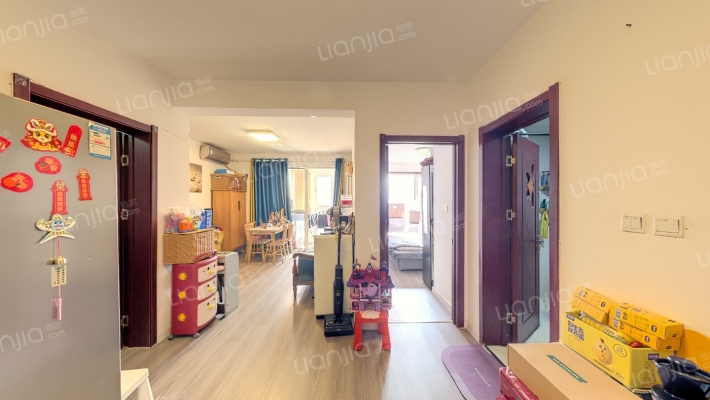 新梅江锦秀里二手房实景图