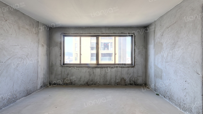 汀川佳园二手房实景图