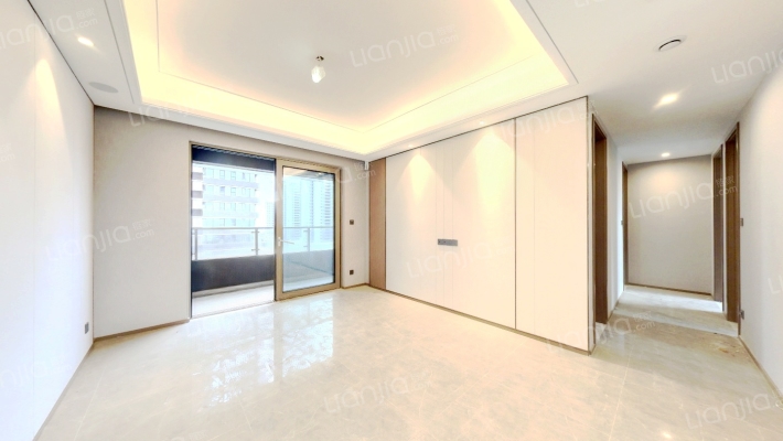 绿地新里铂瑞公馆二手房实景图