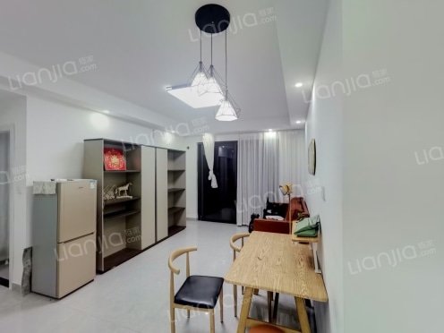 整租·鸿翔仰山郡 3室2厅 东南/南