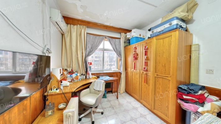 农垦局宿舍二手房实景图