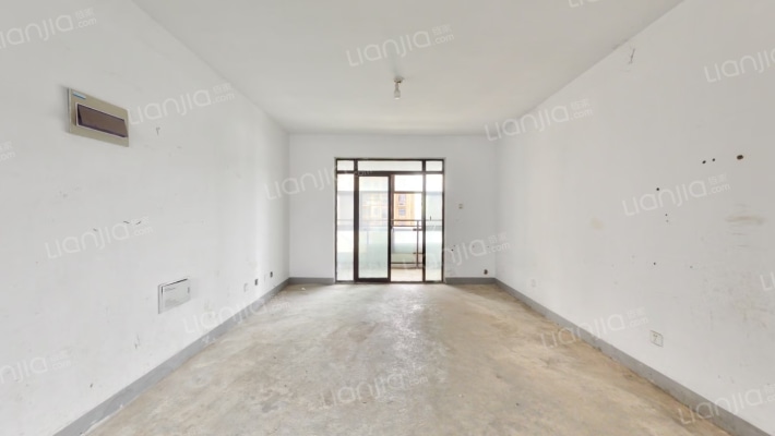 新港雅苑B区二手房实景图