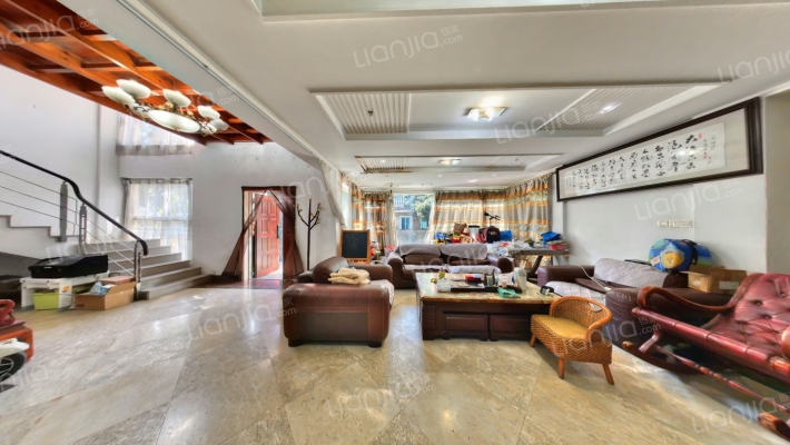 雁鸣山庄二手房实景图