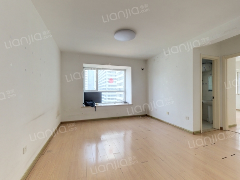 整租·万达39克拉 1室1厅 东/北