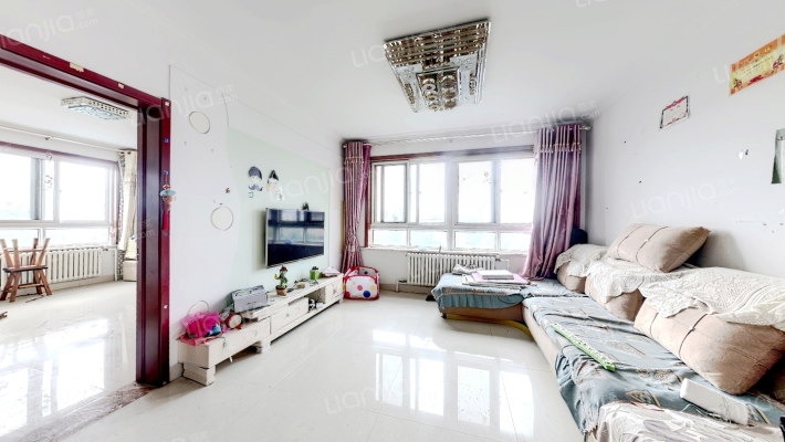 卧龙新居二手房实景图