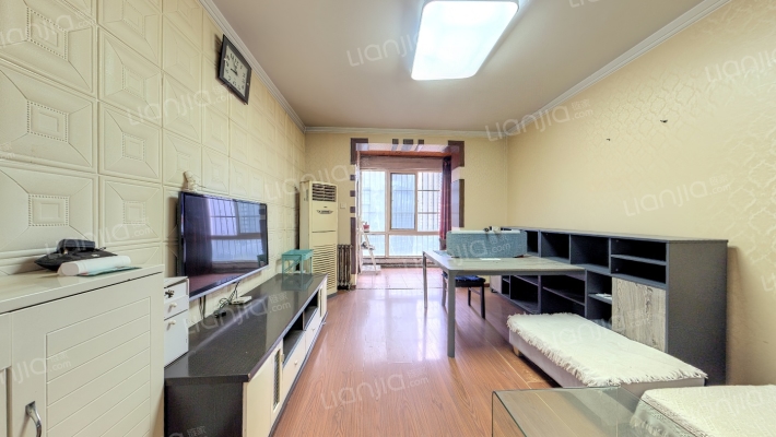 怡美家园二手房实景图