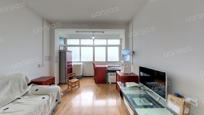 半边街64号院二手房实景图