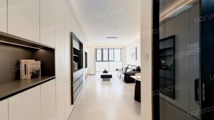 建业山水湖城二手房实景图