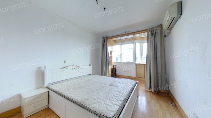 岭南路1050弄二手房实景图