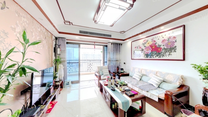 九龙湾花园二手房实景图
