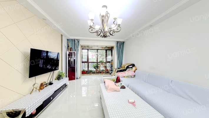 华庭豪苑二手房实景图