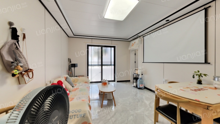 银河商务中心二手房实景图