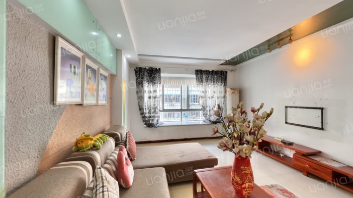 丽景雅苑二手房实景图