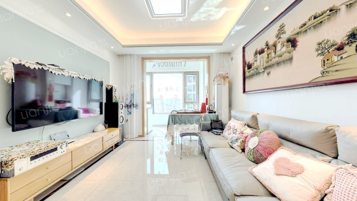 万科中南府二手房实景图