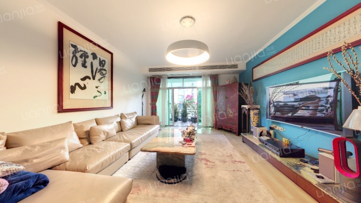 山水华庭二手房实景图