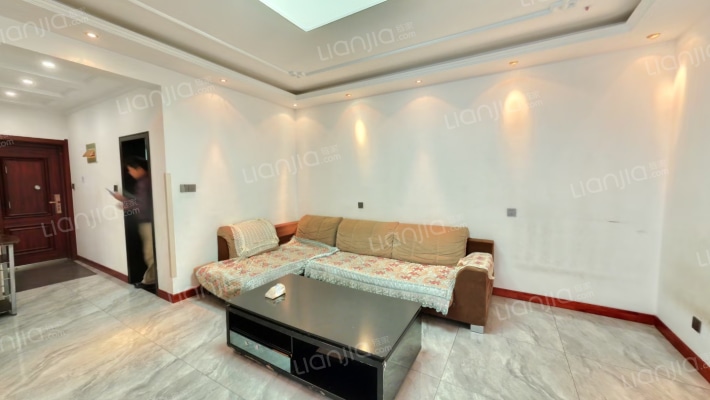 景泰花苑二手房实景图