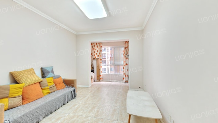 西财学府阳光二手房实景图