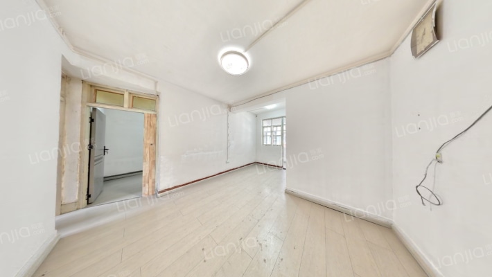 严家地搬迁大院二手房实景图