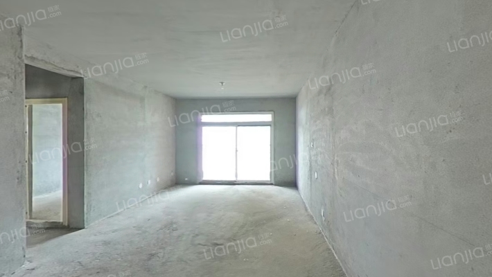 港润嘉园B区二手房实景图