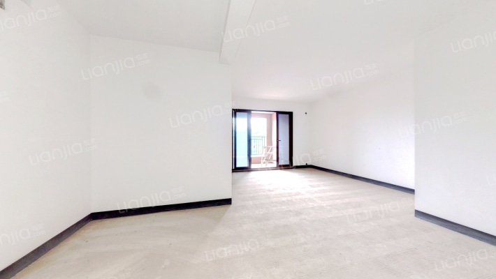 上东汇北区一组团二手房实景图