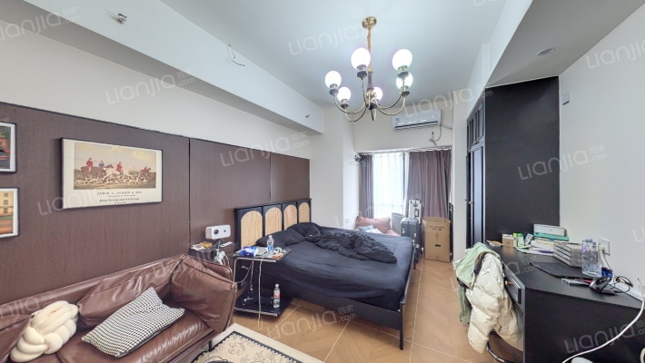 华润置地中心二手房实景图