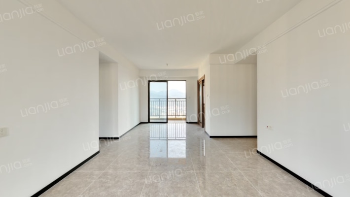 龙光·玖悦城二手房实景图