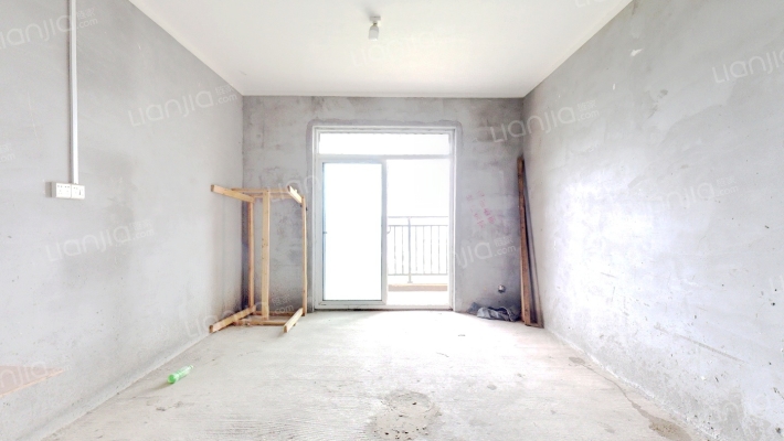 莲花湖三期二手房实景图