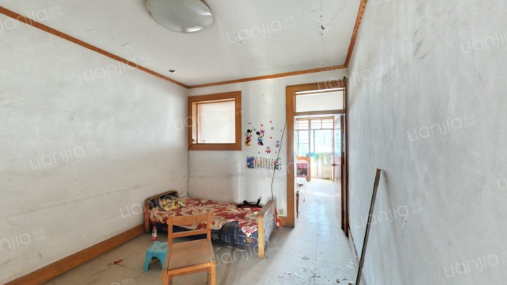 东阁小区南区二手房实景图