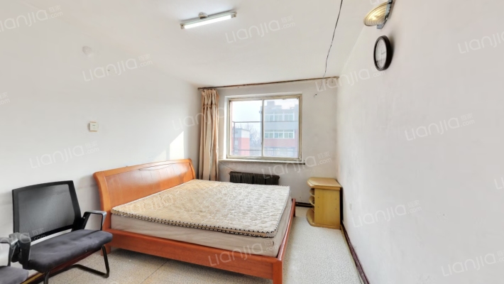 劳动生产小区二手房实景图