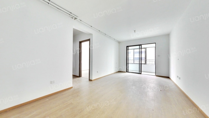 世茂美的云筑二手房实景图