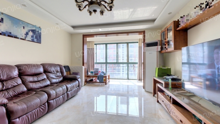 康泰东苑二手房实景图