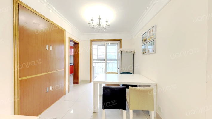 威尼斯水城第二街区二手房实景图