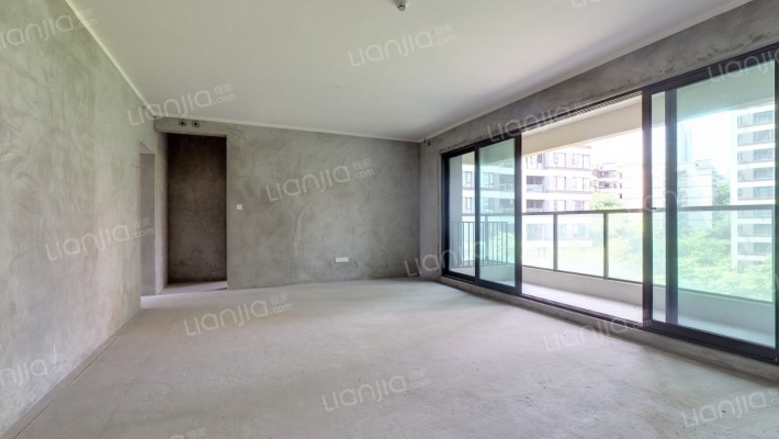 保利天汇二手房实景图