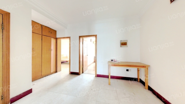 食品城小区二手房实景图