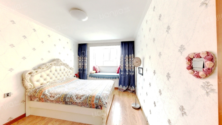 旅游局宿舍二手房实景图