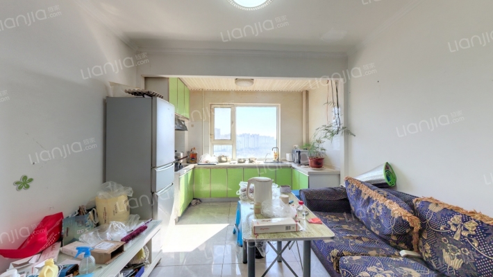 中凯越秀二手房实景图