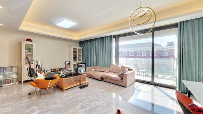 久寻花园二手房实景图