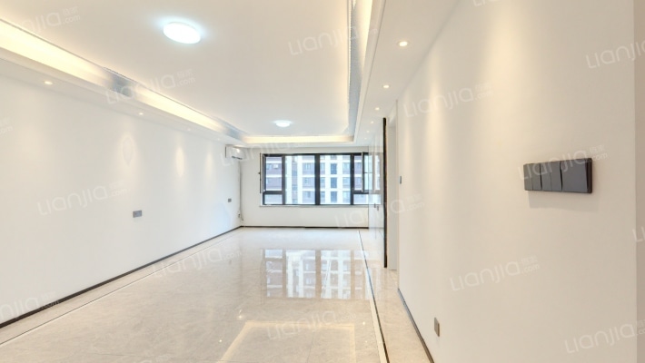 万科柏翠阅湖二手房实景图