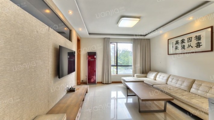 白金海岸二手房实景图