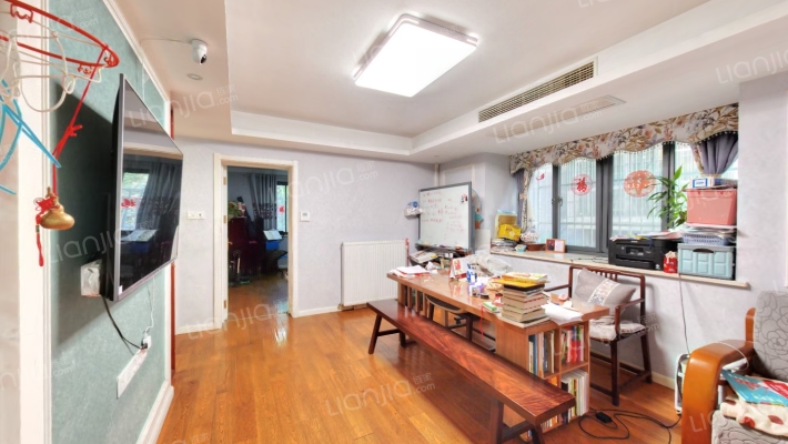 清江花苑绿茵园二手房实景图