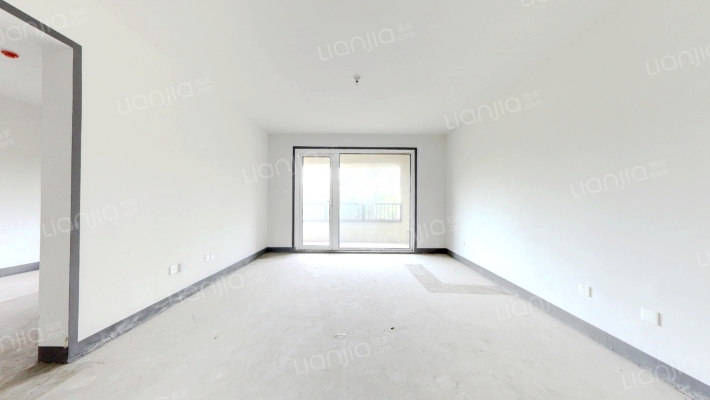 保利叁仟栋一期二手房实景图