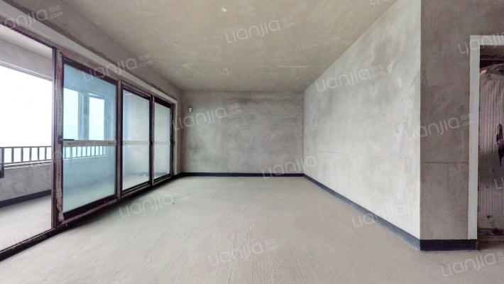 博翠江岸二手房实景图