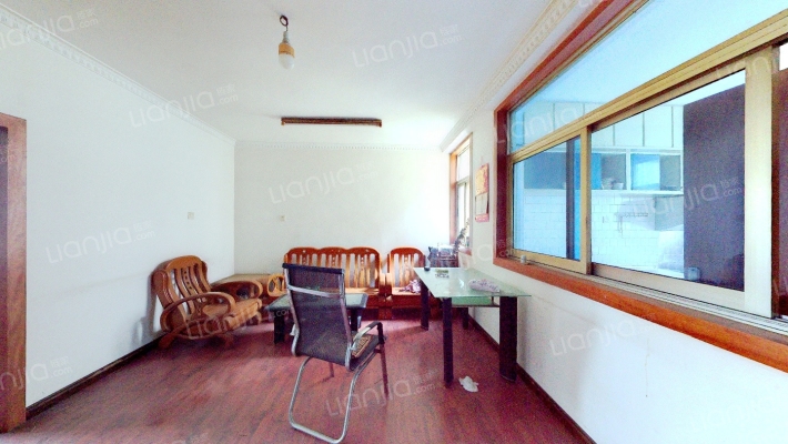 交通局工程队宿舍二手房实景图