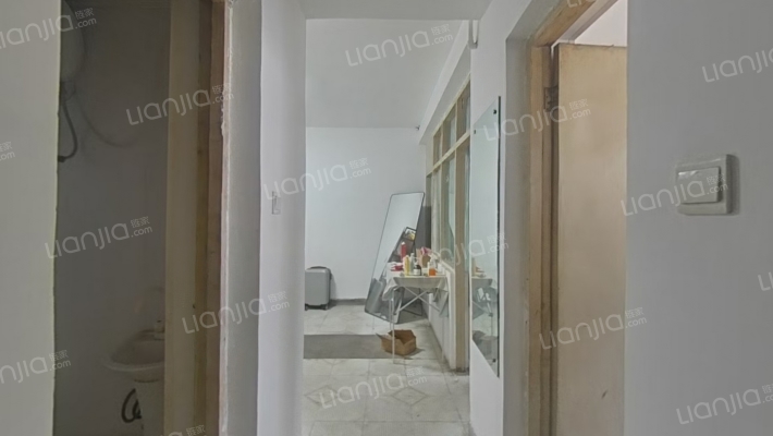 陵西北大街69号院二手房实景图