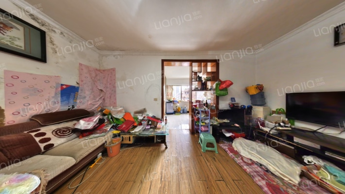 南岳路一七号二手房实景图