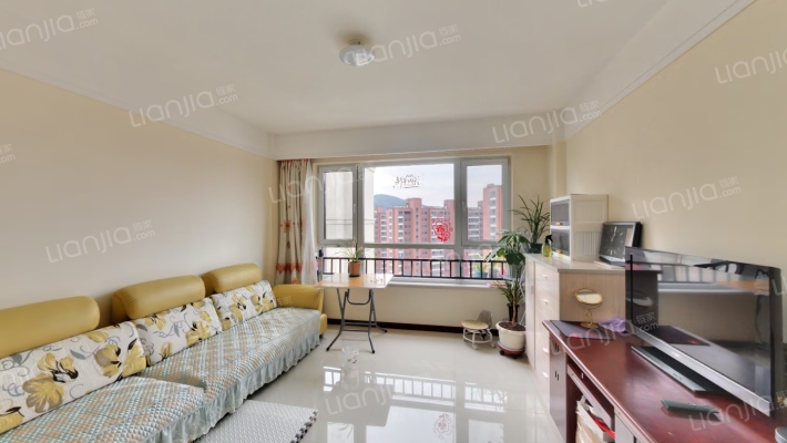 保利罗兰A3区二手房实景图