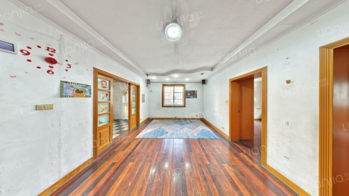 太湖花园二期二手房实景图