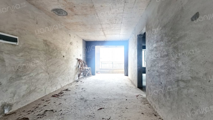 南湖俊园二手房实景图